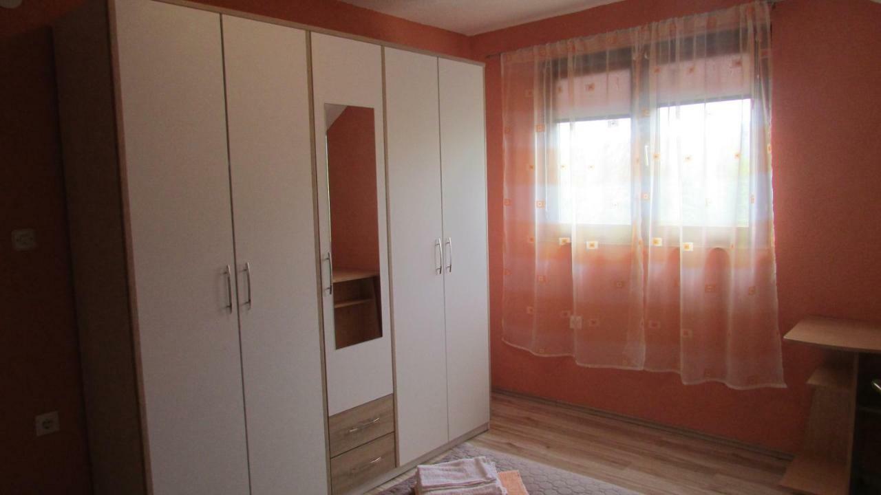 Apartman Franjicic Korenica Dış mekan fotoğraf